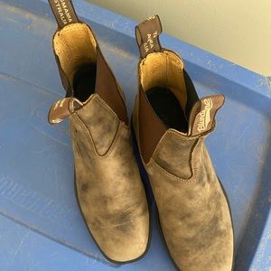 womens blundstones